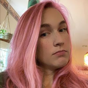 Meet your Posher, Erica